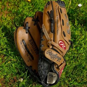 Rawlings RBG1050 10.5" Baseball Glove Derek Jeter Series Left Hand Throw